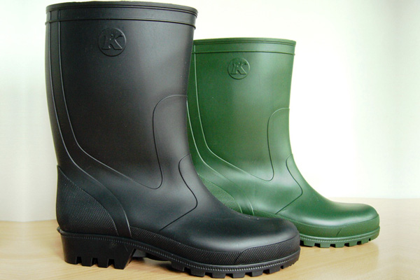 Producent af gummistøvler isolerede gummistøvler husholdningsarbejdssko Polen - slide 04